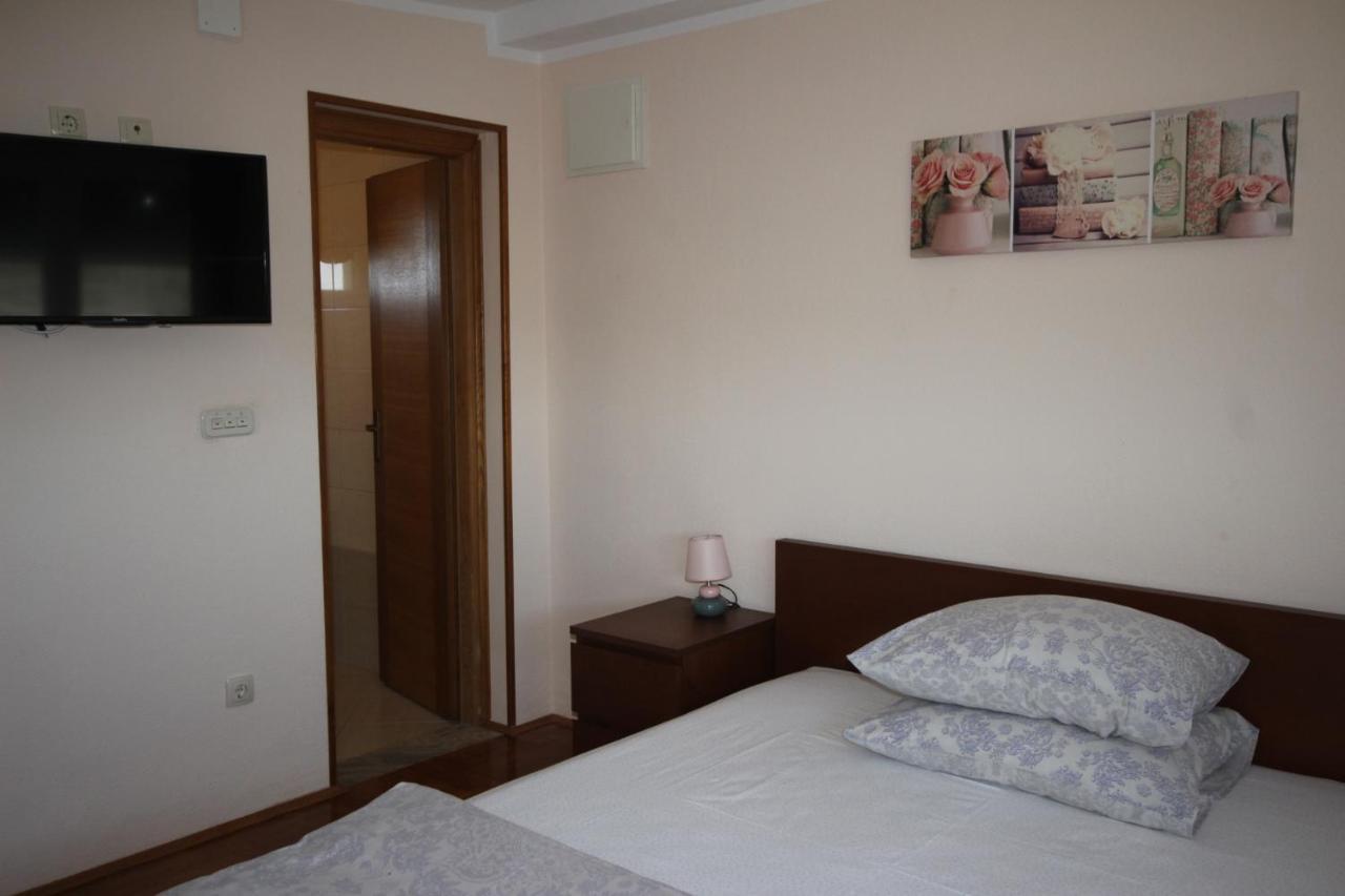 Apartmani Marijana Lozovac Exteriér fotografie